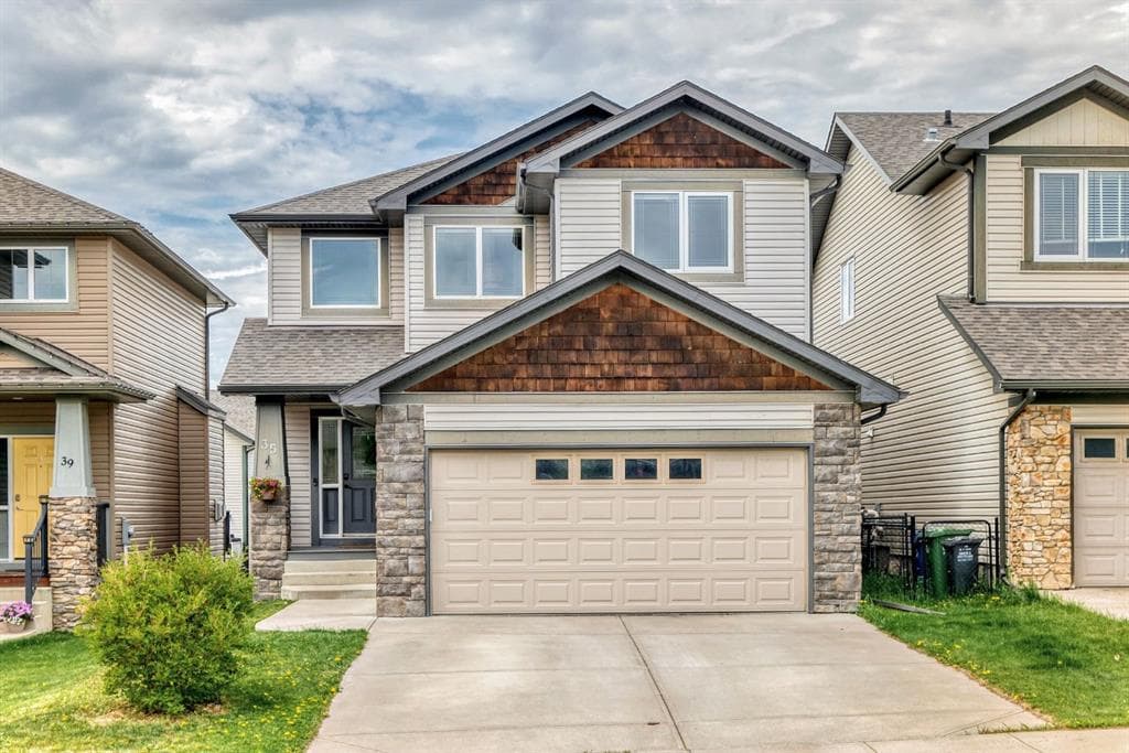 4-bed Detached for sale at 35 Sunset View, Cochrane