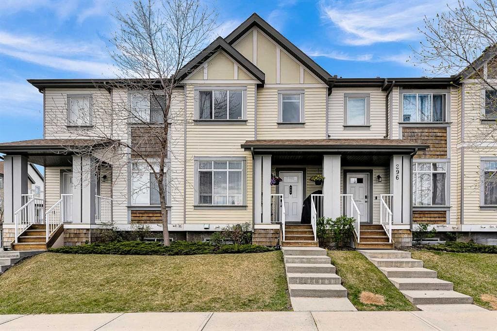 3-bed Townhouse for sale at 300 Copperstone Cove SE, Calgary