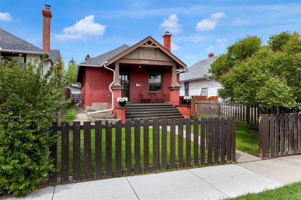 2-bed Detached for sale at 2003 26a Street SW, Calgary