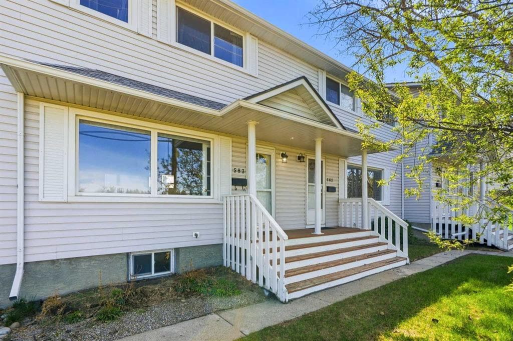 2-bed Townhouse for sale at 583 Killarney Glen Court SW, Calgary