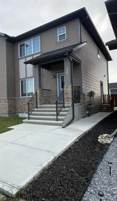 4-bed Semi-detached for sale at 30 Emberside Link, Cochrane