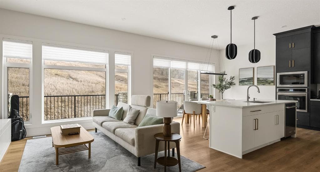 68 Cranbrook Cape SE — photo 1