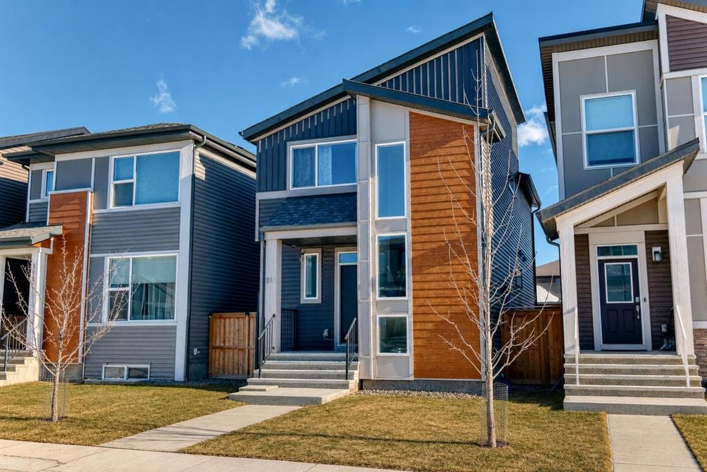 3-bed Detached for sale at 108 Wolf Creek Manor SE, Calgary