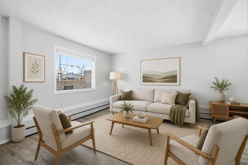 3-bed Townhouse for sale at 17, 3809 45 Street SW, Calgary