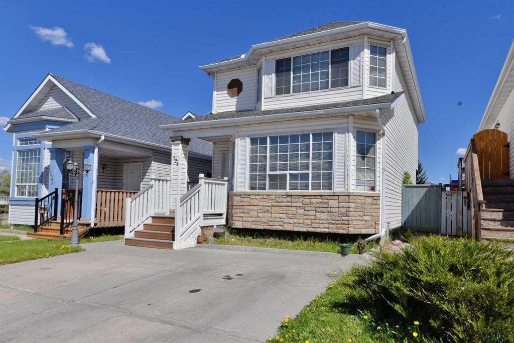 4-bed Detached for sale at 125 Costa Mesa Close NE, Calgary