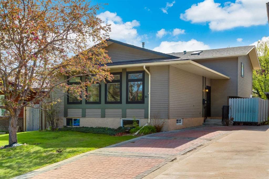 3-bed Detached for sale at 80 Macewan Glen Road NW, Calgary