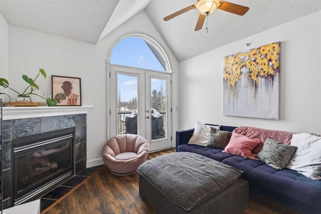 2-bed Apartment for sale at 401, 735 56 Avenue SW, Calgary