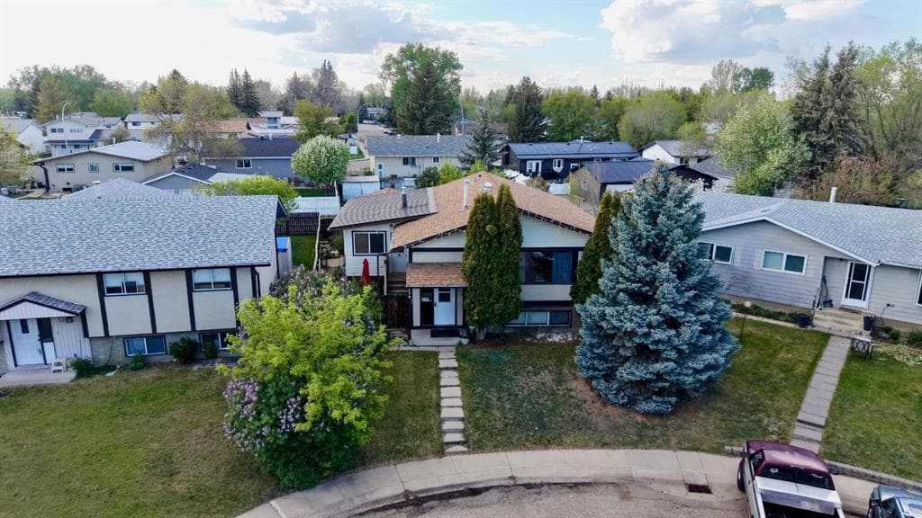 4-bed Detached for sale at 116 McNab Park Street E, Brooks