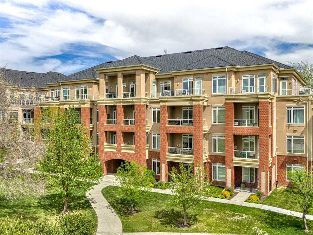 1-bed Apartment for sale at 7407, 14 Hemlock Crescent SW, Calgary