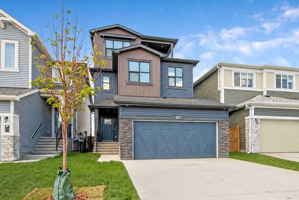 5-bed Detached for sale at 127 Creekstone Park SW, Calgary