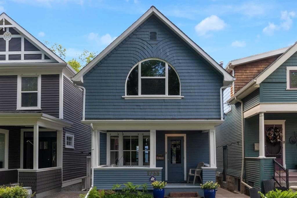 4-bed Detached for sale at 1733 13 Avenue SW, Calgary