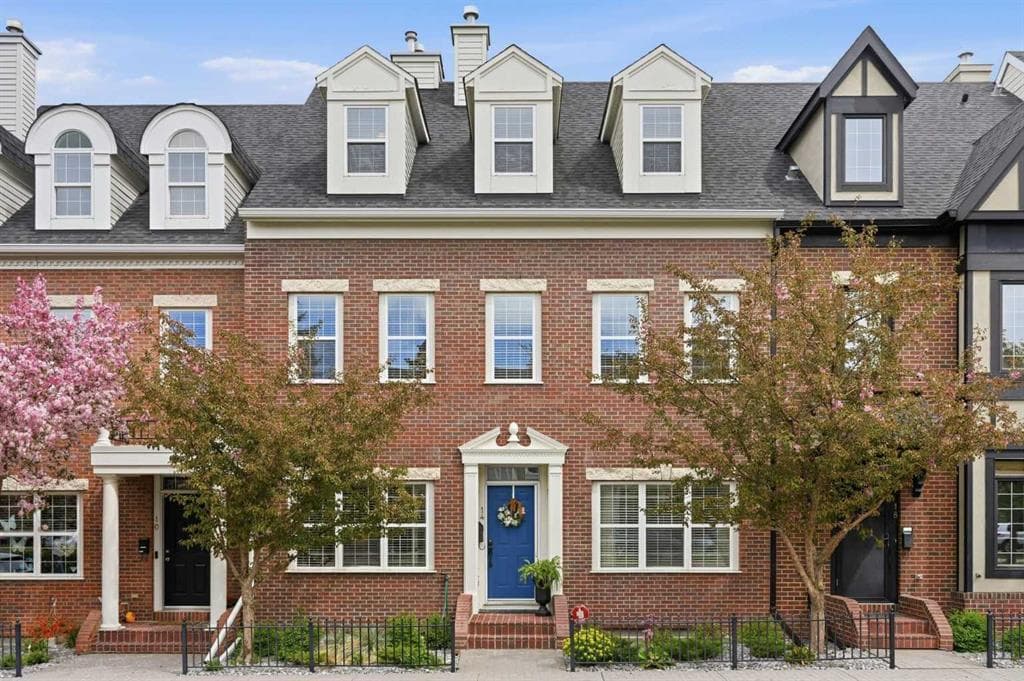 4-bed Townhouse for sale at 14 Somme Boulevard SW, Calgary