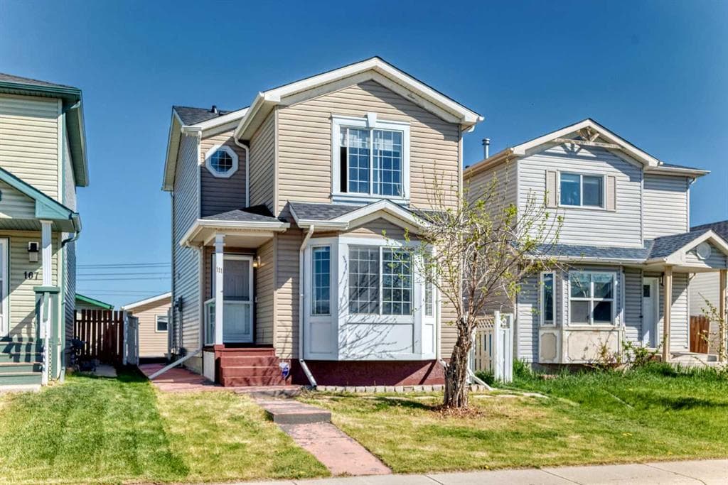 4-bed Detached for sale at 111 Martin Crossing Close NE, Calgary