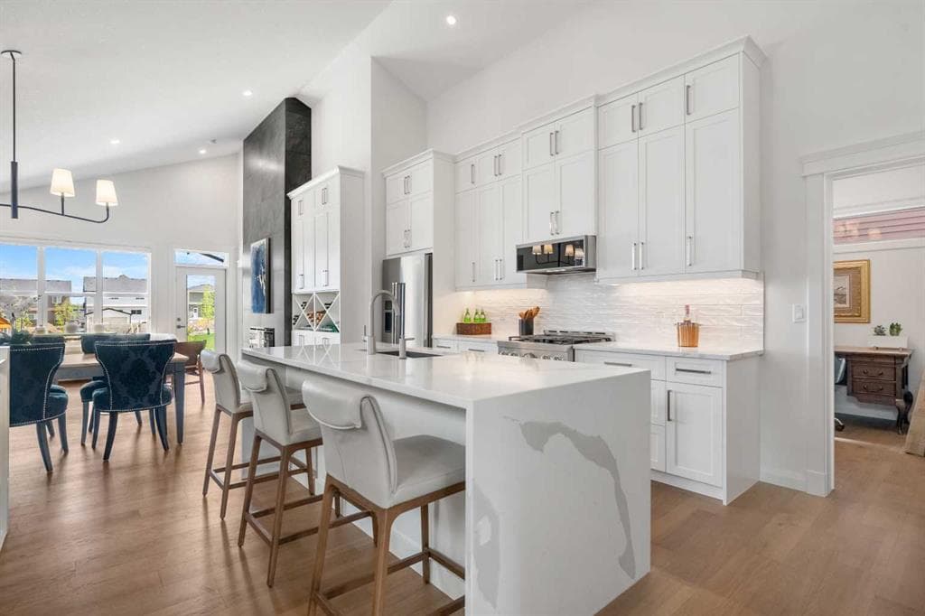 3-bed Detached for sale at 218 Mitchell Heath NW, Calgary