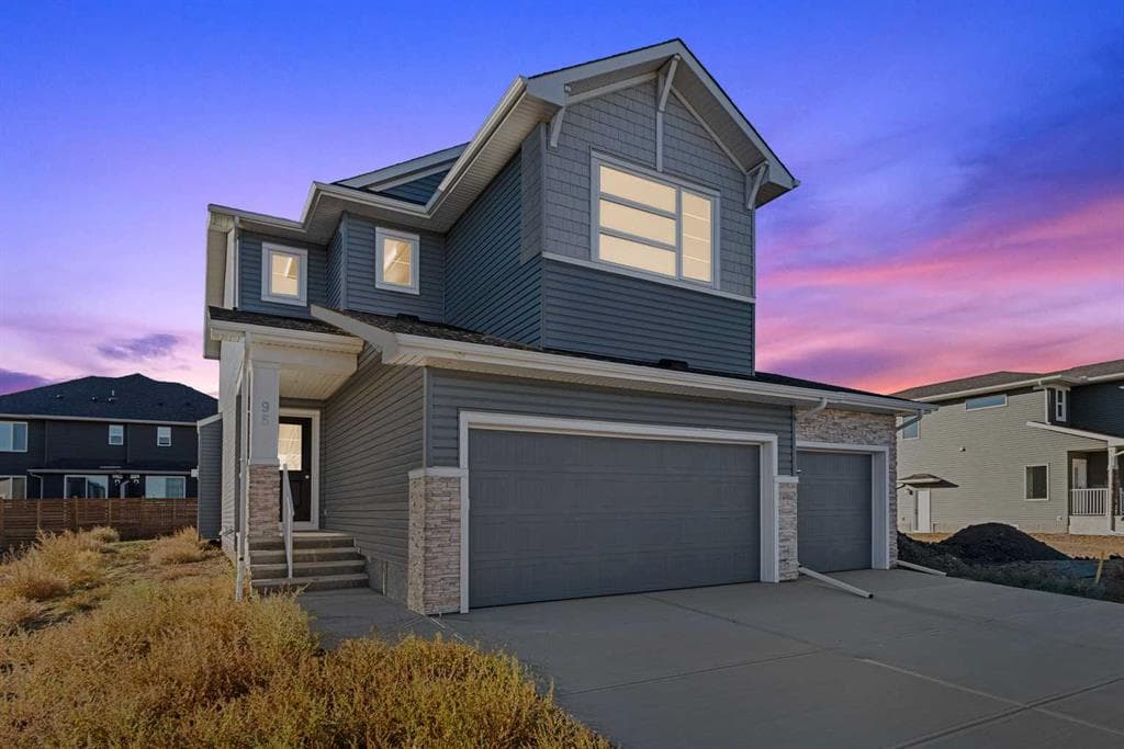 3-bed Detached for sale at 95 Dawson Wharf Mount, Chestermere