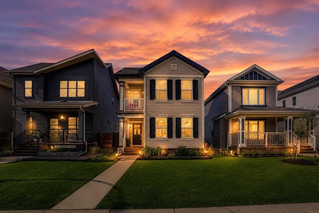 4-bed Detached for sale at 209 Copperpond Parade SE, Calgary