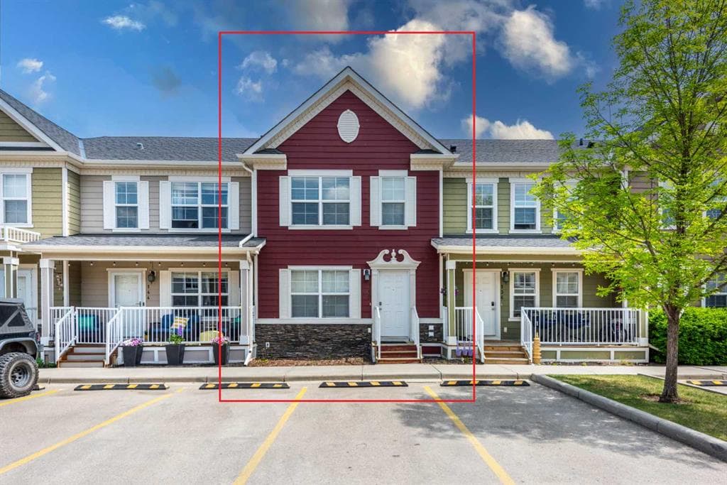 2-bed Townhouse for sale at 140 Cascades Pass, Chestermere
