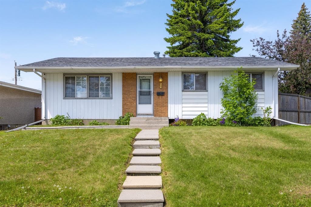 4-bed Detached for sale at 1307 Radisson Drive SE, Calgary