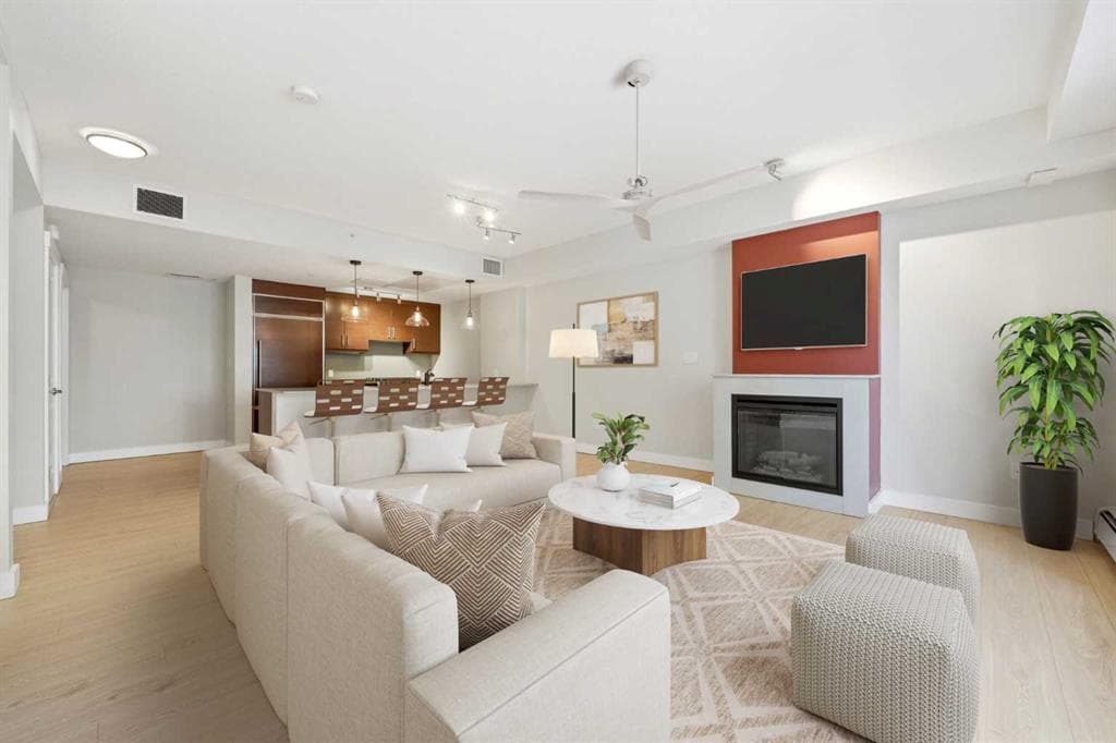 2-bed Townhouse for sale at 103, 733 2 Avenue SW, Calgary