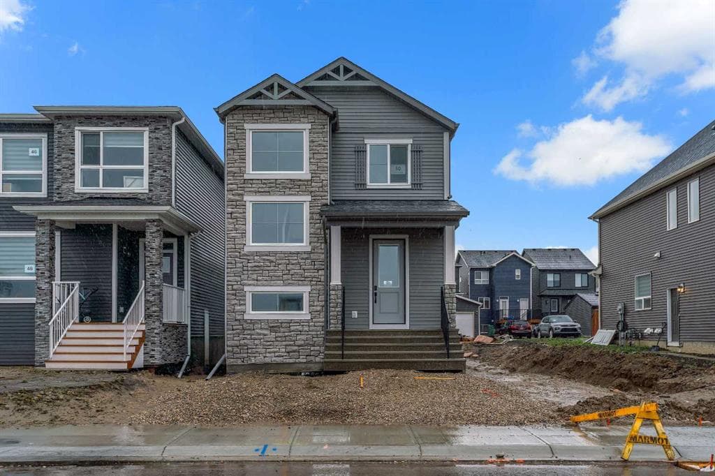 3-bed Detached for sale at 50 Creekview Gardens SW, Calgary