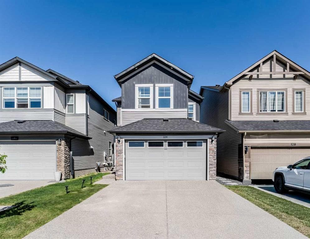 6-bed Detached for sale at 124 Cornerbrook Green NE, Calgary