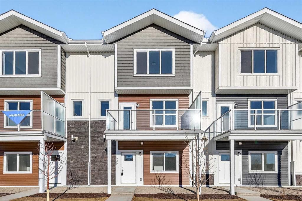 3-bed Townhouse for sale at 609, 132 Red Embers Link NE, Calgary