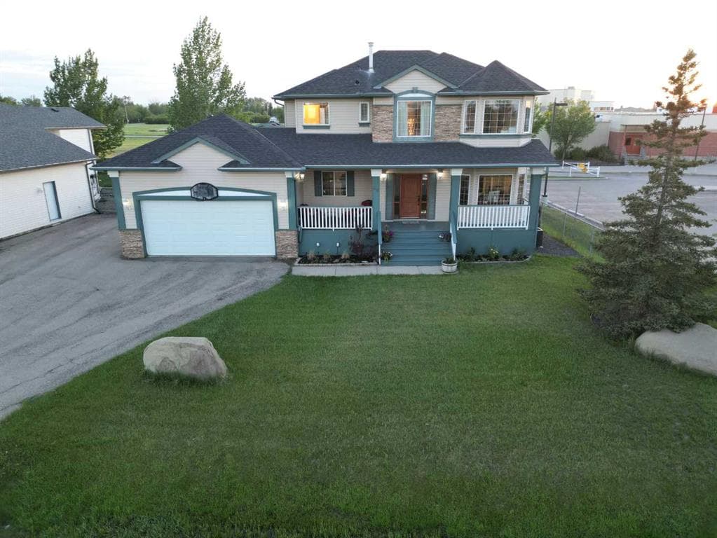 4-bed Detached for sale at 46 4 Street NE, Langdon