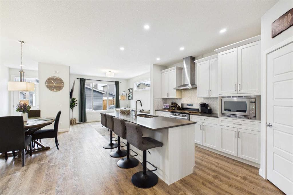 4-bed Detached for sale at 34 Birch Glen, Okotoks