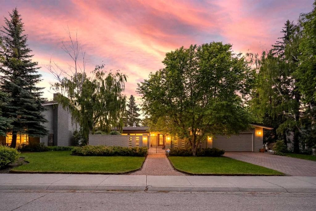 4-bed Detached for sale at 72 Massey Place SW, Calgary
