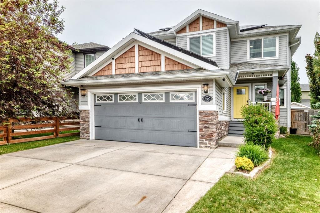 116 Kingsland Court SE — photo 1