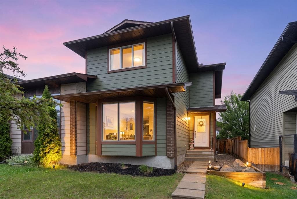 3-bed Semi-detached for sale at 25 Bermuda Place, Calgary