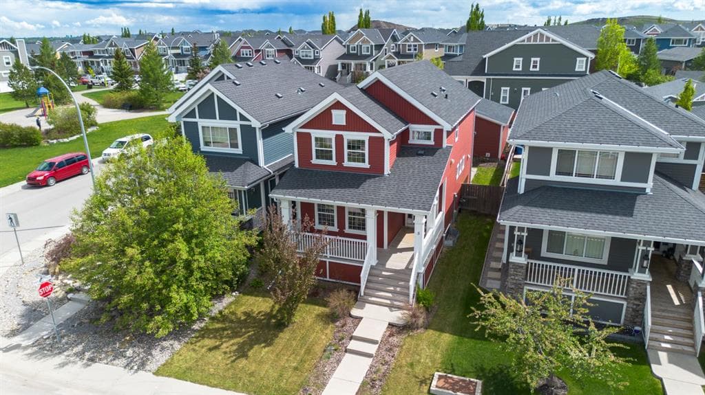 4-bed Detached for sale at 5 River Heights Green, Cochrane