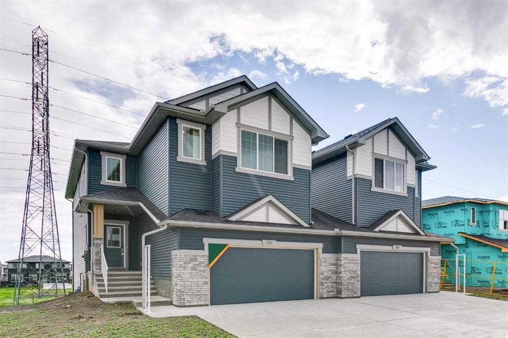 4-bed Semi-detached for sale at 301 Dawson Wharf Road, Chestermere