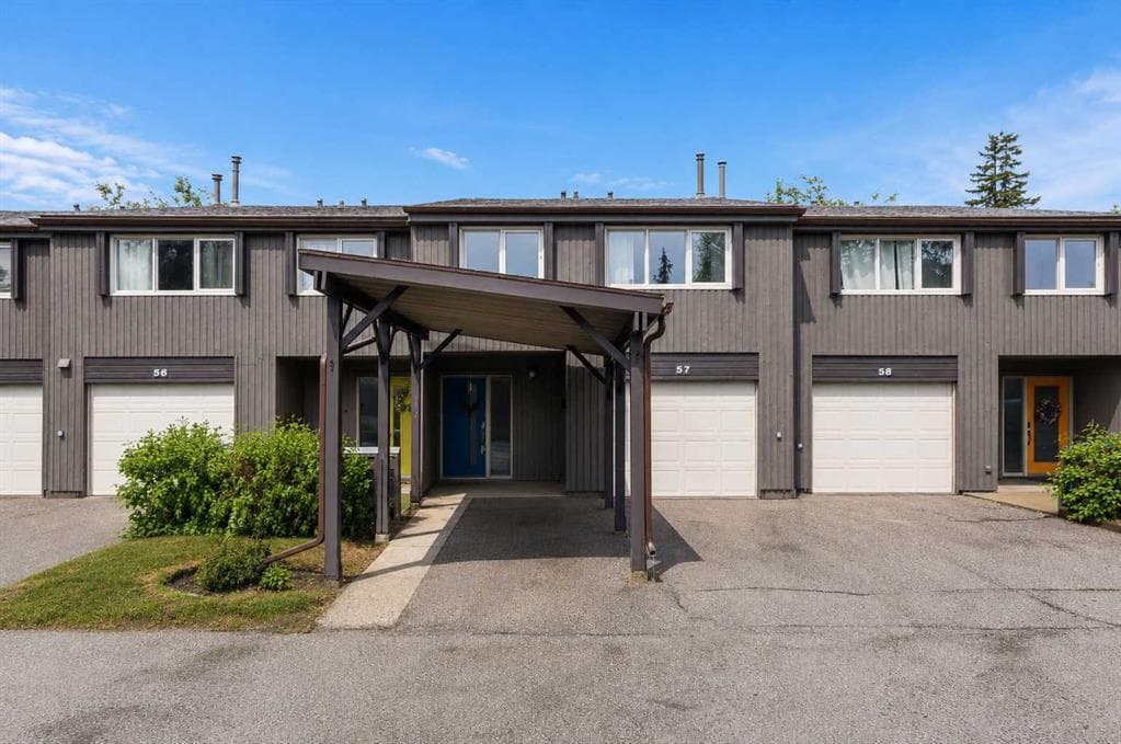 1-bed Townhouse for sale at 57, 2225 Oakmoor Drive SW, Calgary