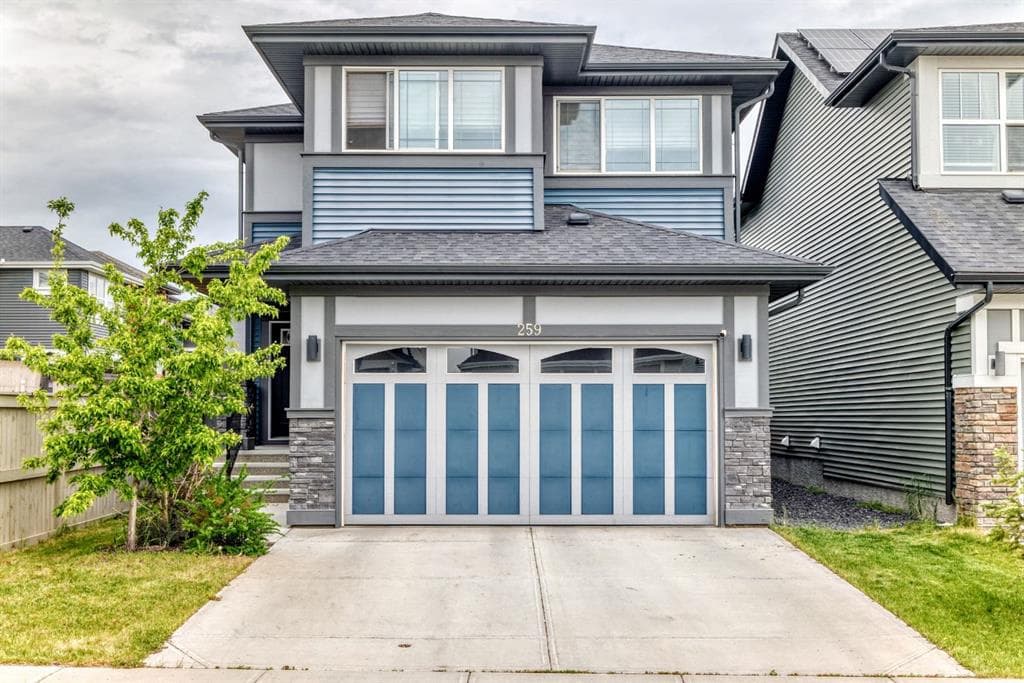 3-bed Detached for sale at 259 Kingfisher Crescent SE, Airdrie