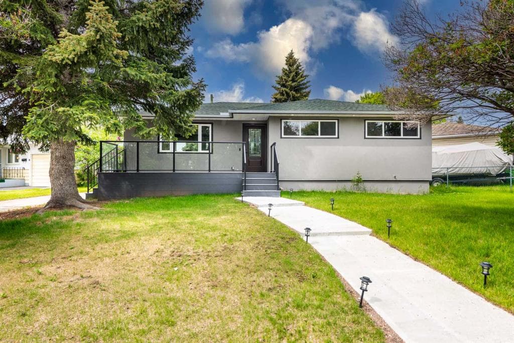 4-bed Detached for sale at 45 Westover Drive SW, Calgary