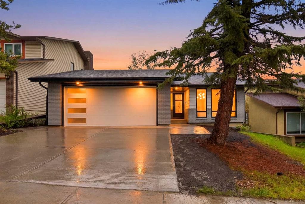 6-bed Detached for sale at 300 Edgehill Drive NW, Calgary