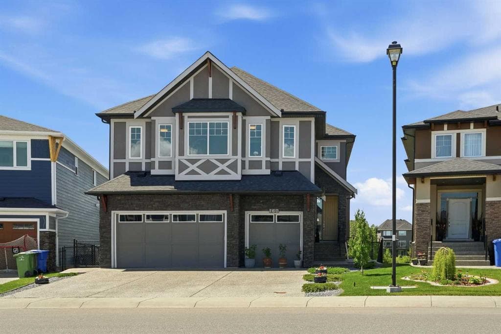5-bed Detached for sale at 160 Kinniburgh Loop, Chestermere