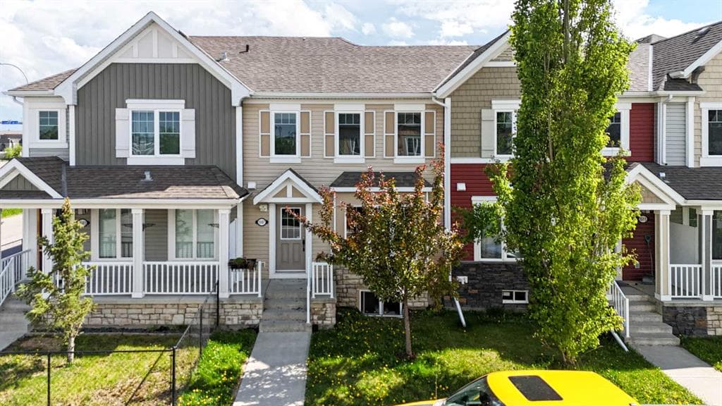 4-bed Townhouse for sale at 1507 Windstone Road SW, Airdrie