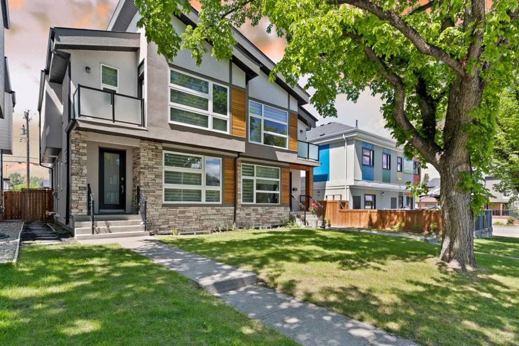 4-bed Semi-detached for sale at 2807 36 Street SW, Calgary