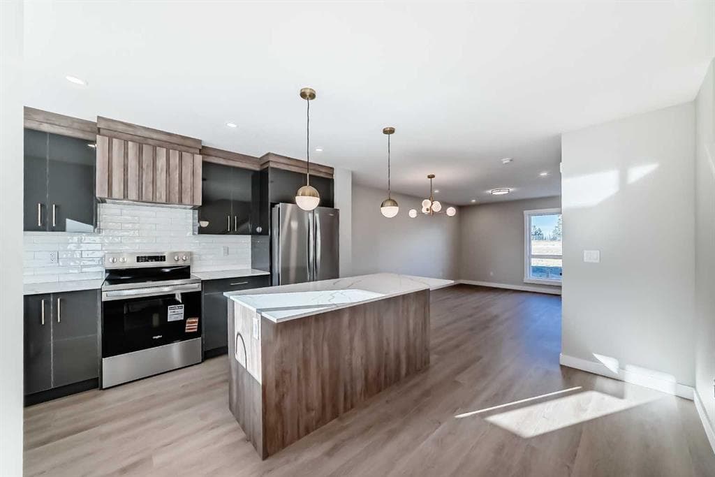 4-bed Townhouse for sale at 1002 Clover Road, Carstairs