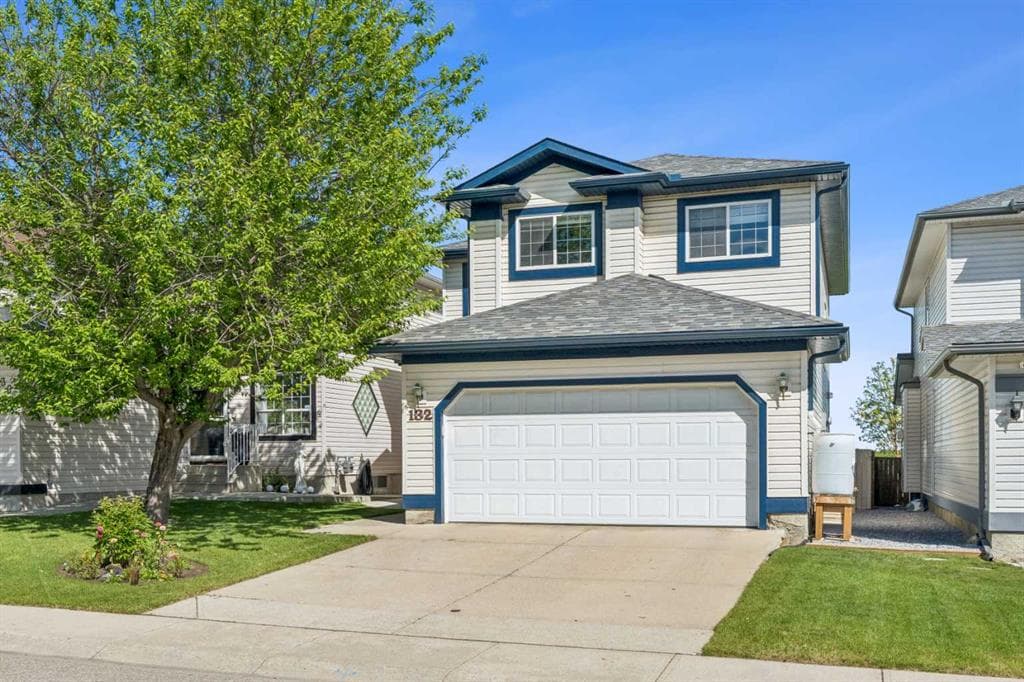 4-bed Detached for sale at 132 Hidden Ranch Crescent NW, Calgary