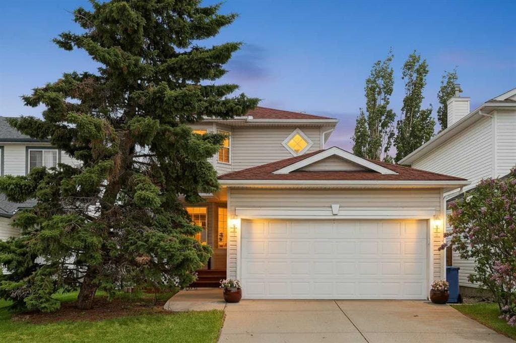 2-bed Detached for sale at 84 Hidden Spring Close NW, Calgary