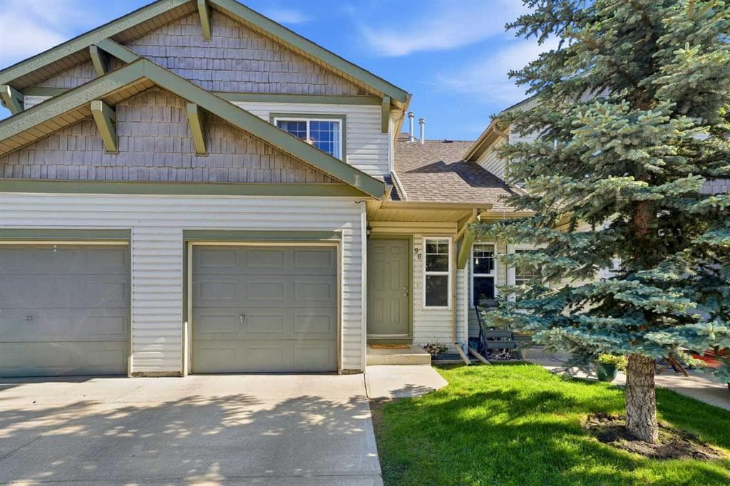 2-bed Townhouse for sale at 96 Eversyde Court SW, Calgary