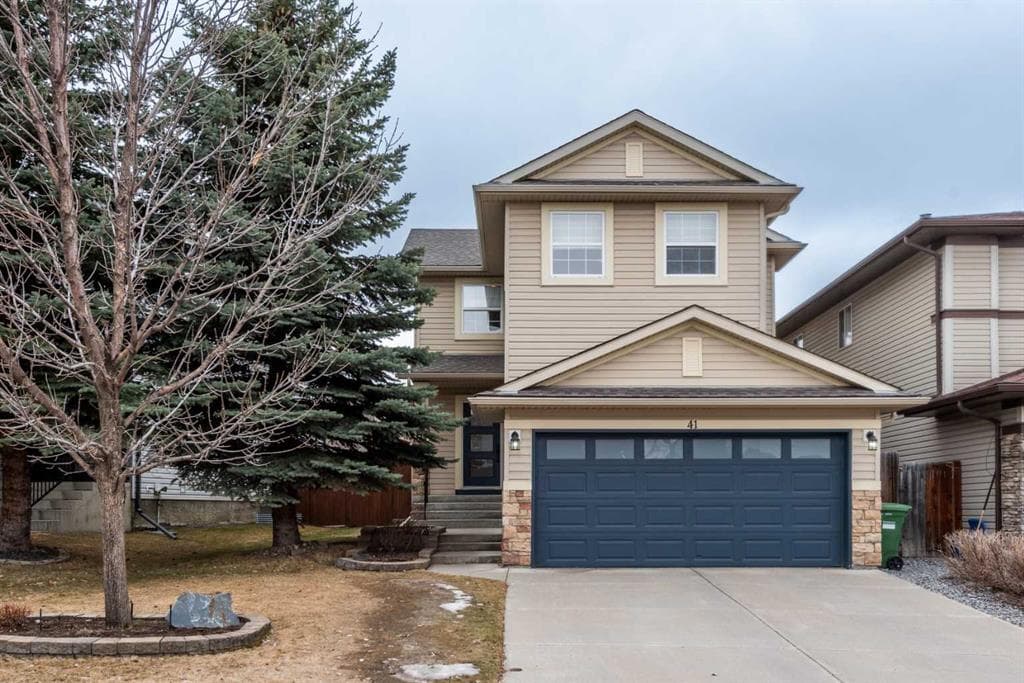 4-bed Detached for sale at 41 Chapman Close SE, Calgary