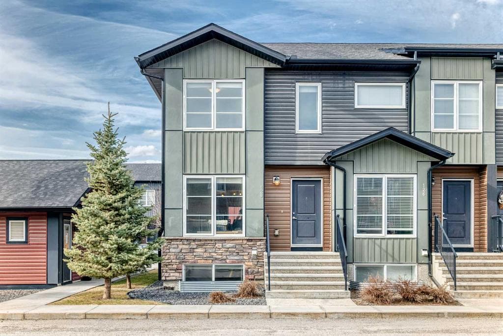 4-bed Townhouse for sale at 128, 31 Red Embers Parade NE, Calgary