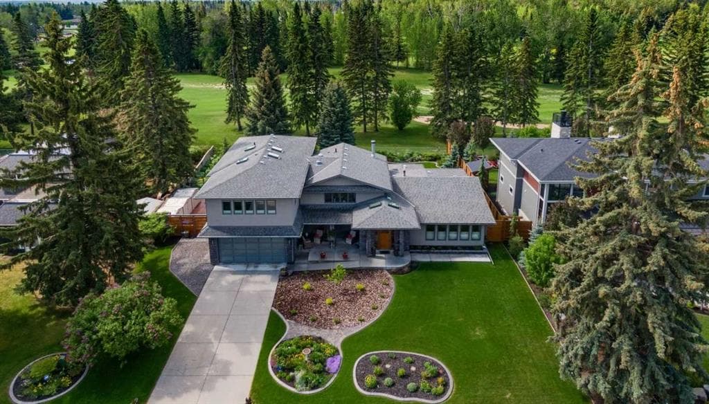 5-bed Detached for sale at 10931 Willowfern Drive SE, Calgary