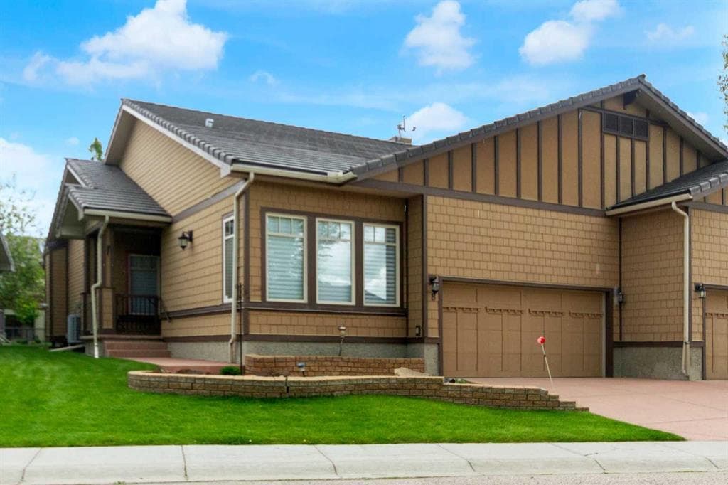 8 Bridle Estates Manor SW — photo 1