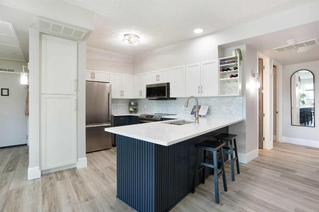 201, 205 Riverfront Avenue SW — photo 1