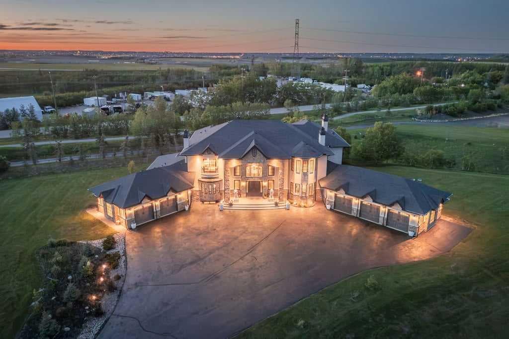 6-bed Detached for sale at 27 Mckendrick Run, Rural Rocky View County